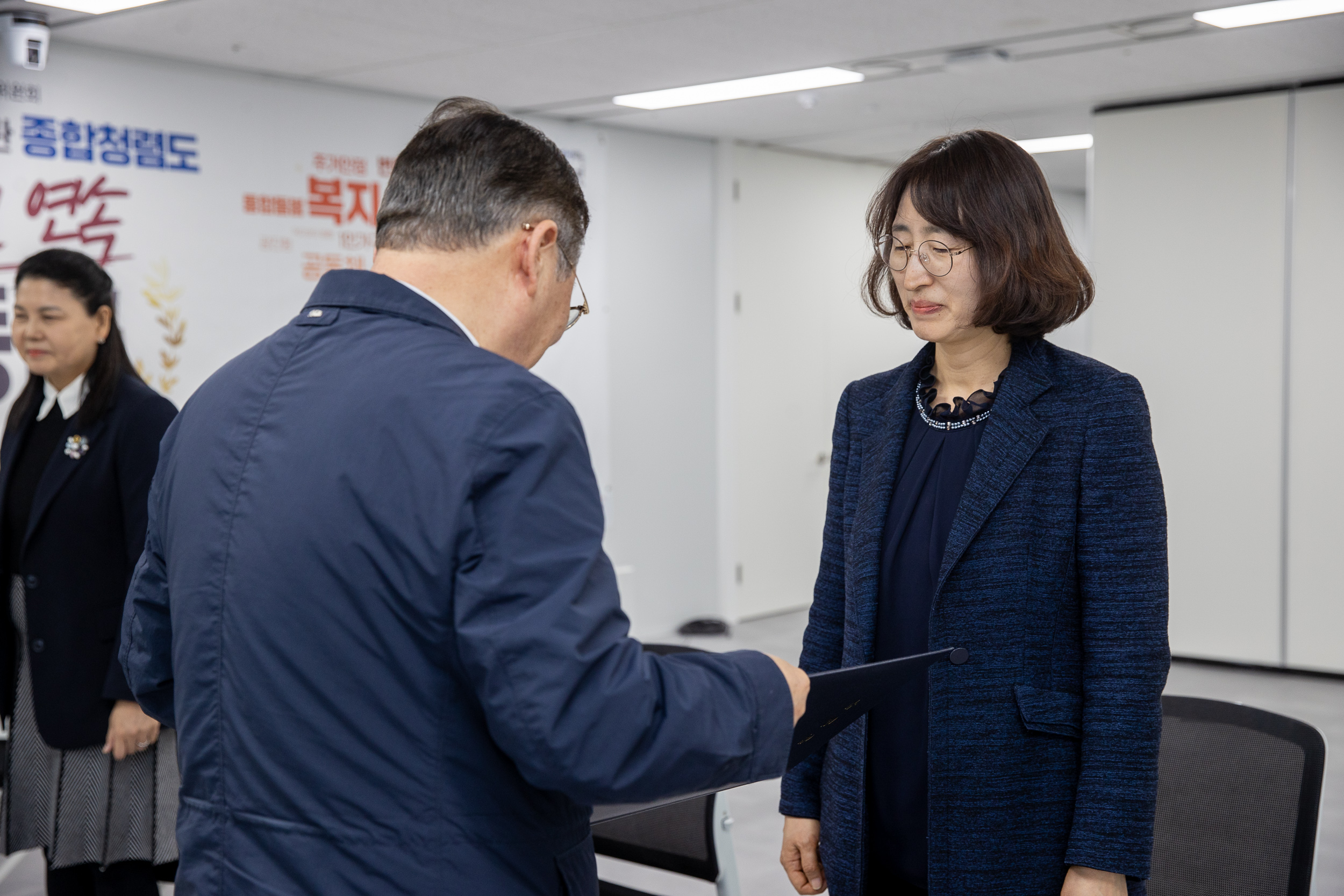 20260213-2026년 상반기 사무관 승진 발령장 수여식 20260213-20853_L_155951.jpg