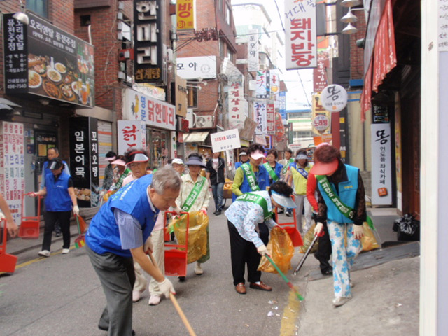 건대맛의거리 깨끗한거리 만들기 캠페인(2009.09.11 AM 8:00) 