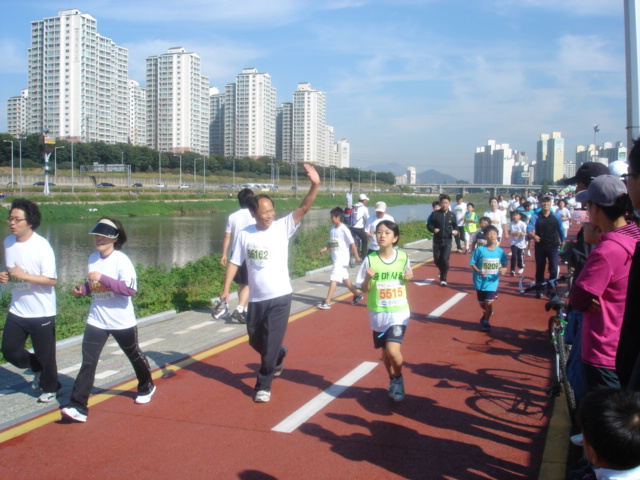 고구려축제기념 제2회광진마라톤(10.12)-중랑천변